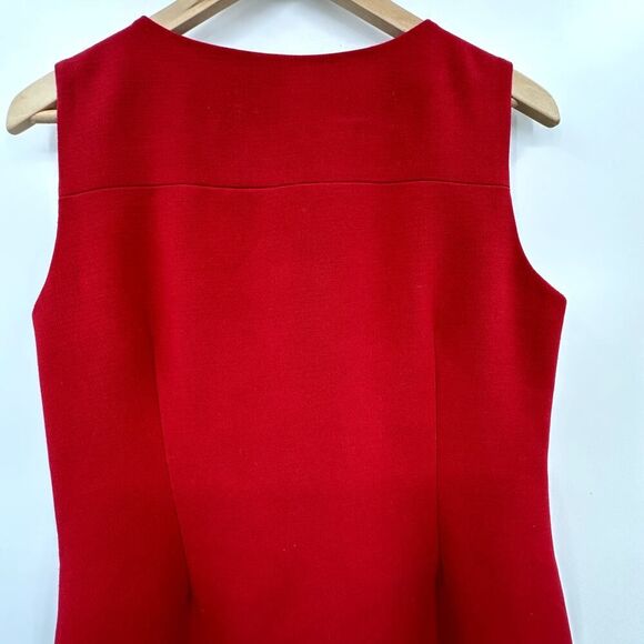 Madison Red Sleeveless Sheath Dress Size 10 Black Beaded Keyhole Neck Short - Picture 8 of 9